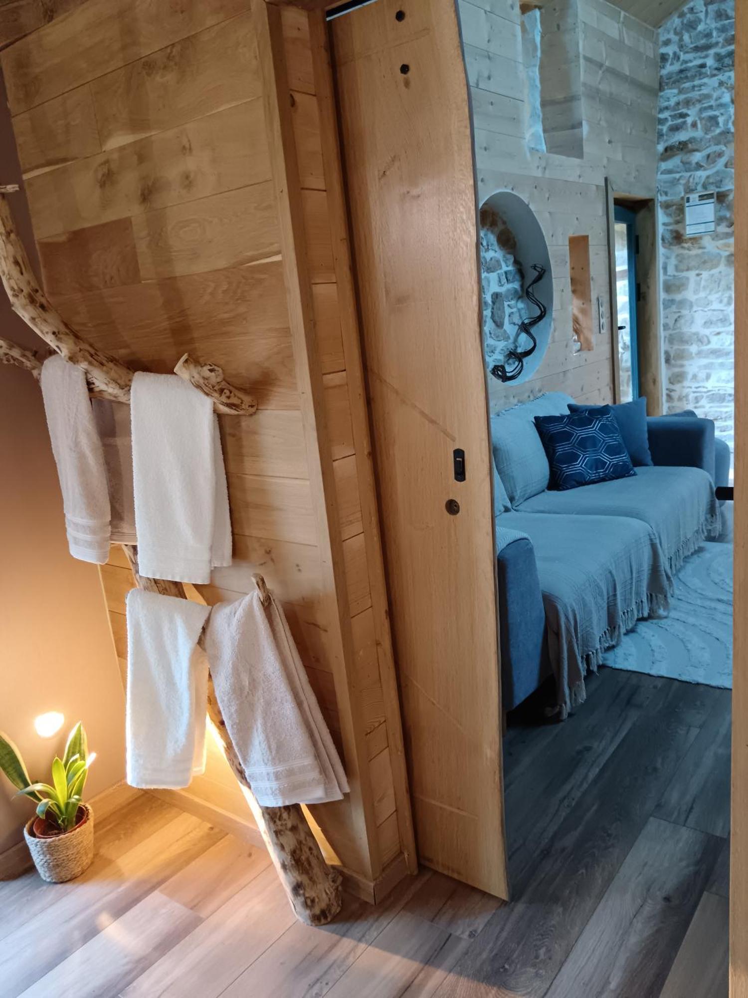 Apartamento Domaine Moulin De Quincenat Champagnat  Exterior foto